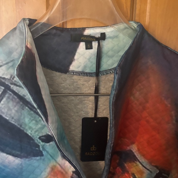 Radzoli Multicolor Abstract Jacket - Picture 2 of 15
